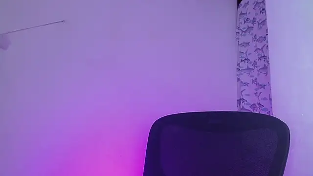 Snapshot of littlextreme chatting on 14, 2, 2025 littlextreme online show from 14, 2, 2025