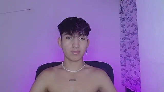 Snapshot of littlextreme chatting on 17, 2, 2025 littlextreme online show from 17, 2, 2025