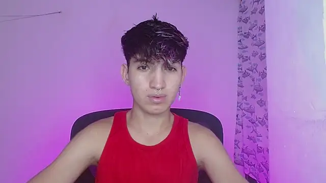 Snapshot of littlextreme chatting on 23, 2, 2025 littlextreme online show from 23, 2, 2025