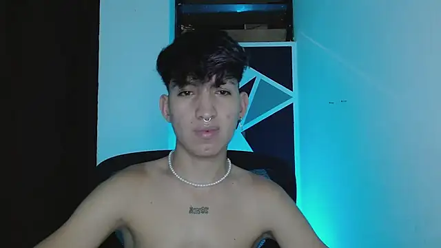 Snapshot of littlextreme chatting on 6, 3, 2025 littlextreme online show from 6, 3, 2025