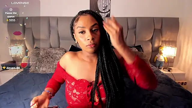 Snapshot of Nickytouse chatting on 17, 12, 2025 Nickytouse online show from 17, 12, 2025