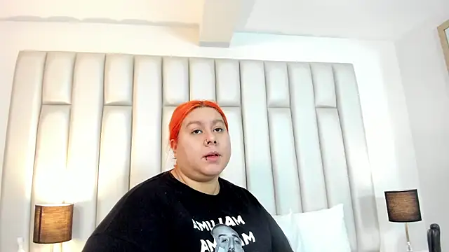 aandreaperez online show from 13, 9, 2025