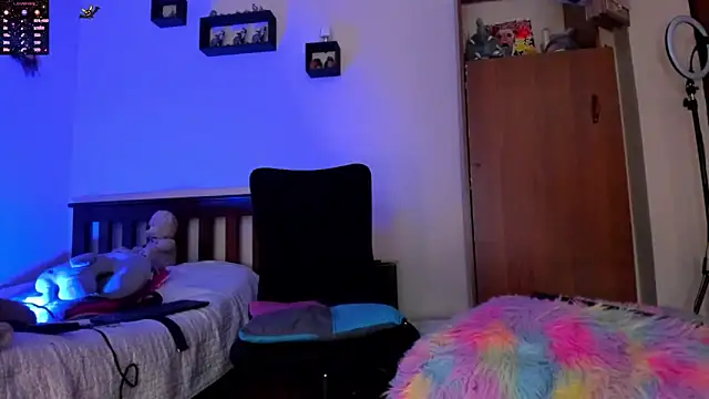 Cheerryll online show from 2, 2, 2025