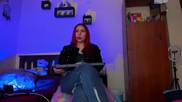 Cheerryll online show from 8, 3, 2025