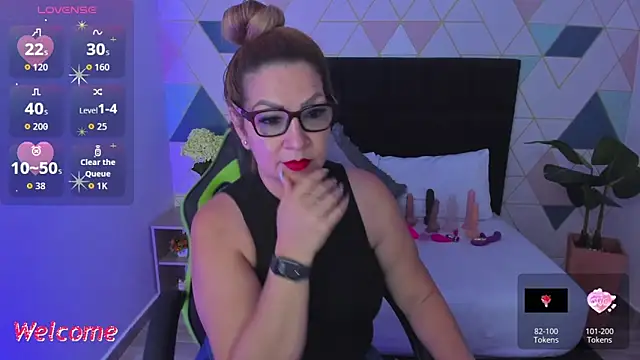 Snapshot of gisela27 chatting on 4, 3, 2026 gisela27 online show from 4, 3, 2026