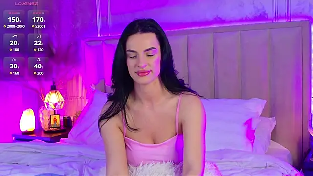 Snapshot of SereneRhodes chatting on 17, 3, 2025 SereneRhodes online show from 17, 3, 2025