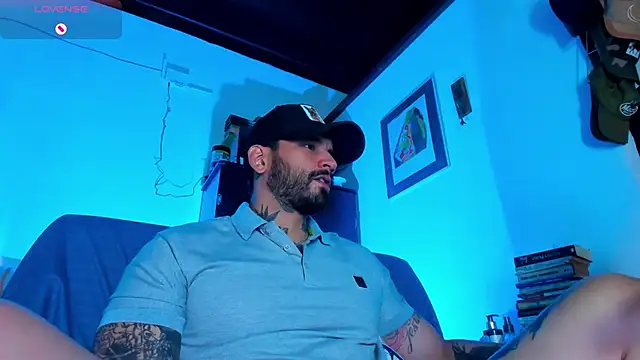 Snapshot of CamiloGray_ chatting on 21, 1, 2025 CamiloGray  online show from 21, 1, 2025