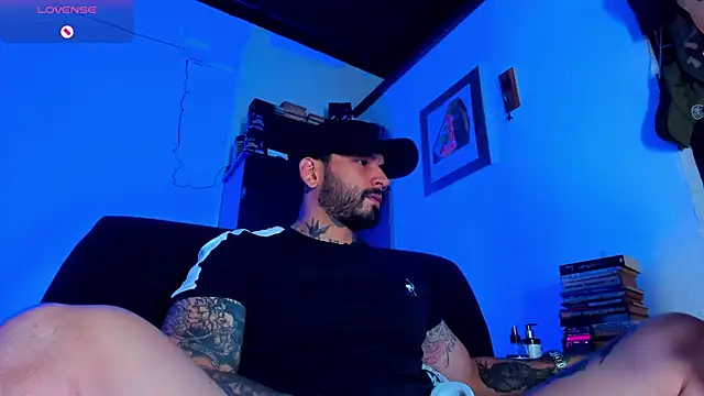 Snapshot of CamiloGray_ chatting on 23, 1, 2025 CamiloGray  online show from 23, 1, 2025