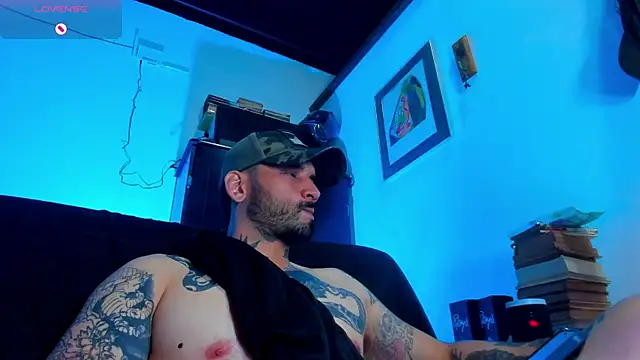 Snapshot of CamiloGray_ chatting on 14, 2, 2025 CamiloGray  online show from 14, 2, 2025