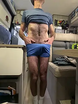 Snapshot of Hairy_athlete chatting on 2, 1, 2025 Hairy athlete online show from 2, 1, 2025