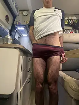 Snapshot of Hairy_athlete chatting on 30, 1, 2025 Hairy athlete online show from 30, 1, 2025