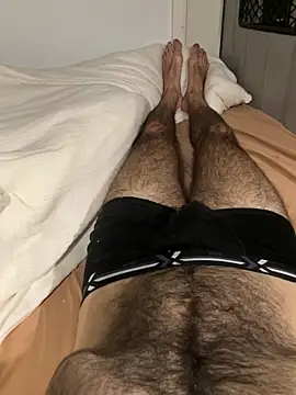 Snapshot of Hairy_athlete chatting on 15, 9, 2025 Hairy athlete online show from 15, 9, 2025