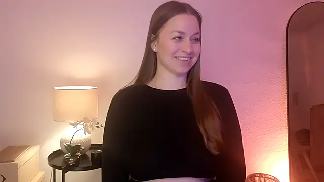 Snapshot of MilaFleur chatting on 31, 1, 2025 MilaFleur online show from 31, 1, 2025