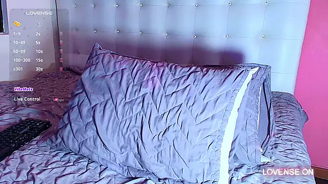 hornyhousekeeper  online show from 5, 12, 2024