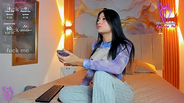 Snapshot of adda_mancini chatting on 24, 10, 2025 adda mancini online show from 24, 10, 2025