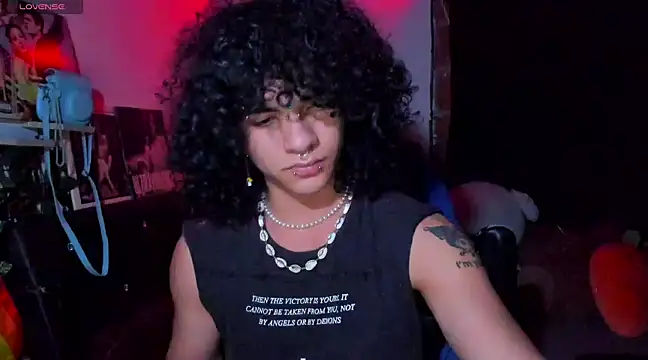 sweetvond  online show from 11, 2, 2025