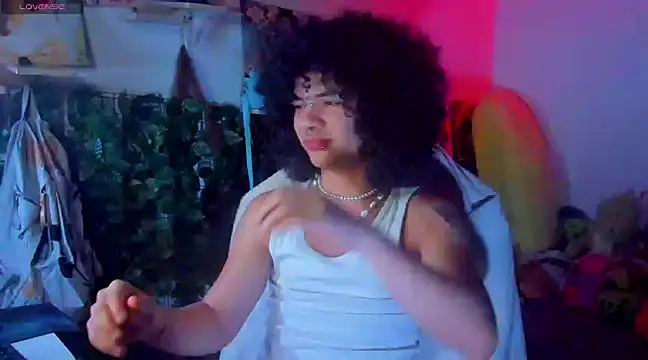 sweetvond  online show from 3, 3, 2025