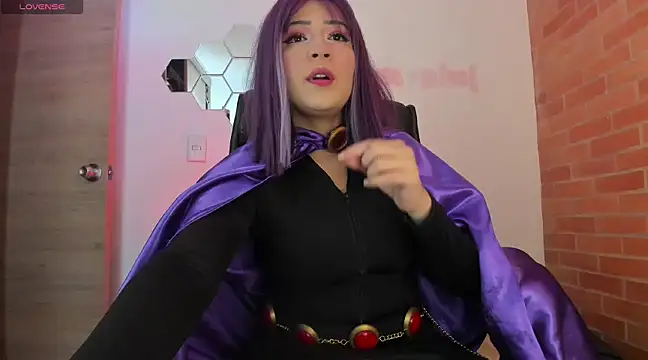 Snapshot of cutesarah_ chatting on 7, 3, 2025 cutesarah  online show from 7, 3, 2025