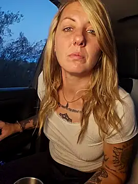 SheIsSomething online show from 5, 12, 2024