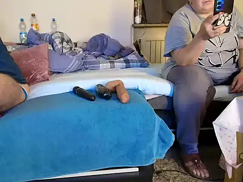 HotBiPaar online show from 19, 11, 2025