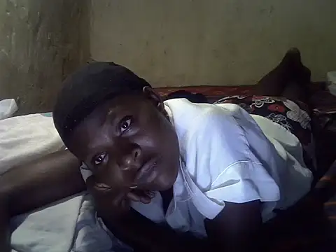 Snapshot of cute-shamza chatting on 27, 9, 2025 cute-shamza online show from 27, 9, 2025
