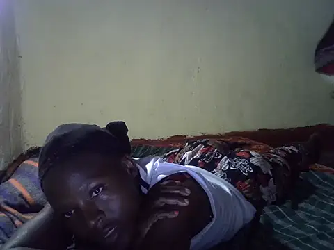 Snapshot of cute-shamza chatting on 8, 10, 2025 cute-shamza online show from 8, 10, 2025