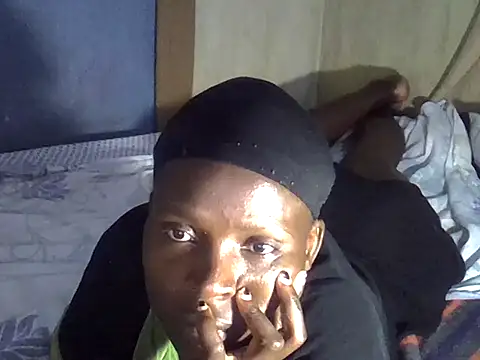 cute-shamza online show from 3, 12, 2025