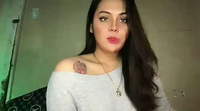 Snapshot of _MissKhimberlyXxx_ chatting on 3, 2, 2025 MissKhimberlyXxx online show from 3, 2, 2025