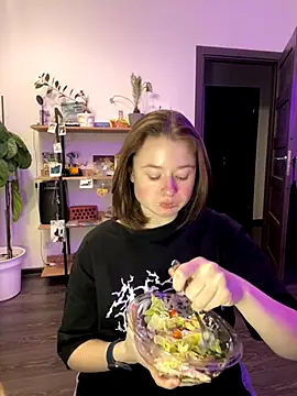 sweetest pie online show from 4, 12, 2024