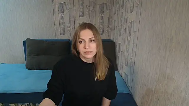 Pilly green  online show from 1, 3, 2026