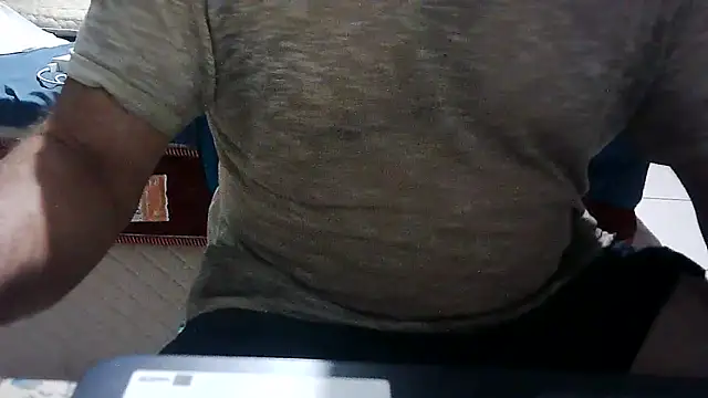 Snapshot of eduar570 chatting on 3, 11, 2025 eduar570 online show from 3, 11, 2025