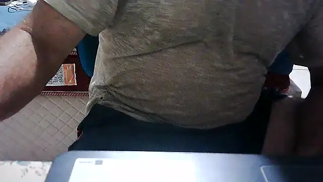 Snapshot of eduar570 chatting on 6, 11, 2025 eduar570 online show from 6, 11, 2025