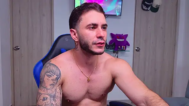 Snapshot of Latino_stud4u chatting on 25, 6, 2026 Latino stud4u online show from 25, 6, 2026