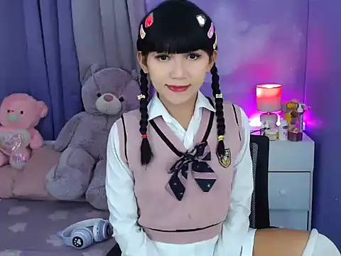 urlovelyfreya online show from 4, 10, 2025