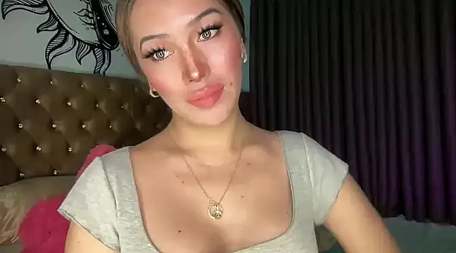 Jasmine Elcock online show from 19, 12, 2024