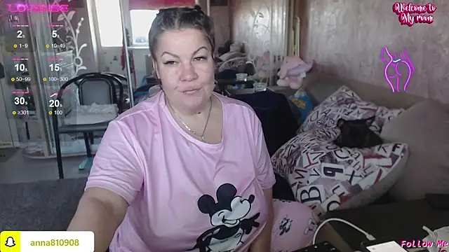 Snapshot of femme_fatale1 chatting on 30, 10, 2025 femme fatale1 online show from 30, 10, 2025