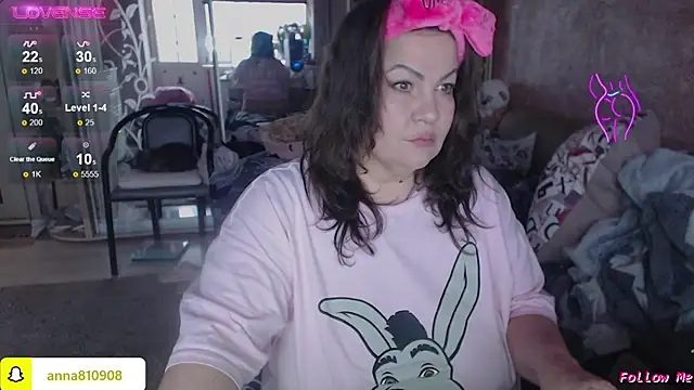 Snapshot of femme_fatale1 chatting on 16, 12, 2025 femme fatale1 online show from 16, 12, 2025