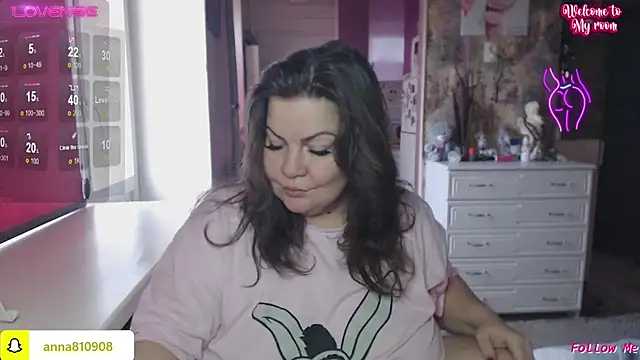 Snapshot of femme_fatale1 chatting on 21, 12, 2025 femme fatale1 online show from 21, 12, 2025