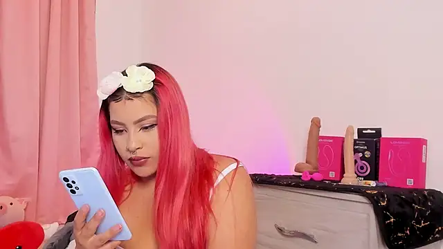 Snapshot of SophieRossi chatting on 20, 2, 2026 SophieRossi online show from 20, 2, 2026