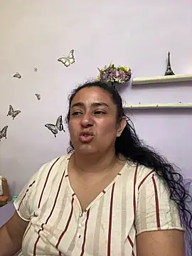 Snapshot of agathaxxx-69 chatting on 15, 4, 2026 agathaxxx-69 online show from 15, 4, 2026