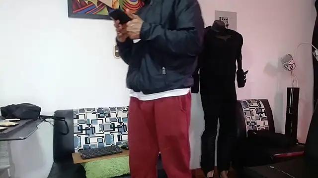 Snapshot of Black_hot266 chatting on 4, 11, 2025 Black hot266 online show from 4, 11, 2025