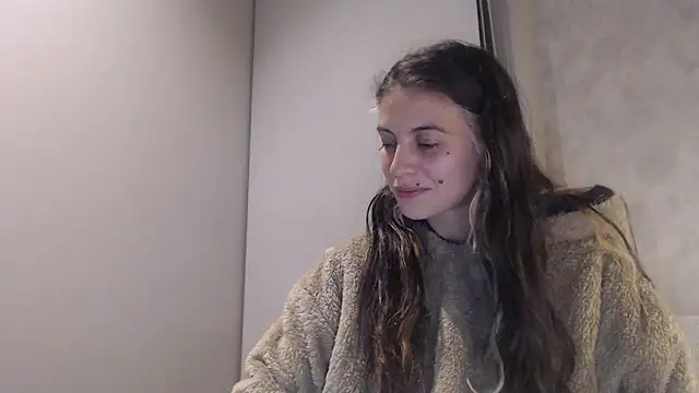 mariecam420 online show from 7, 1, 2025