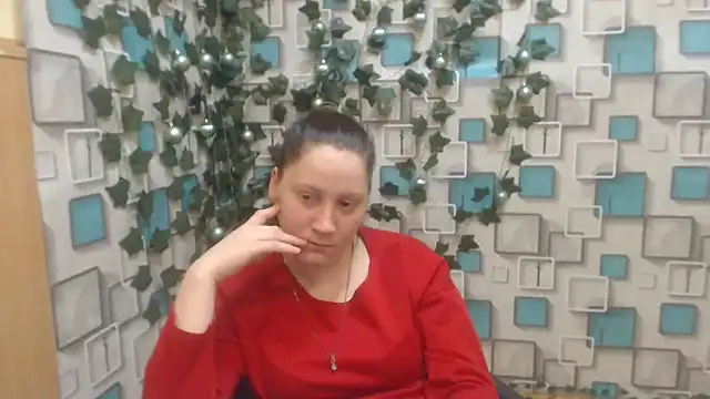 JosieJun  online show from 4, 2, 2025