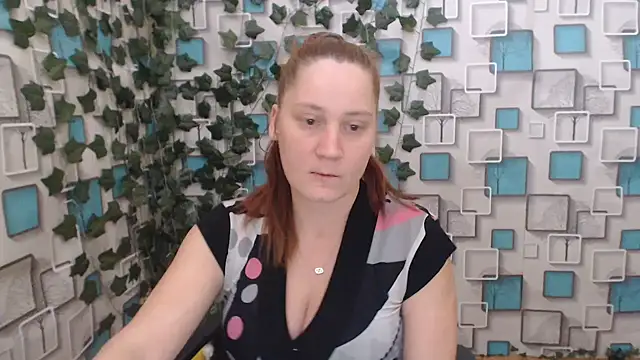 JosieJun  online show from 21, 9, 2025