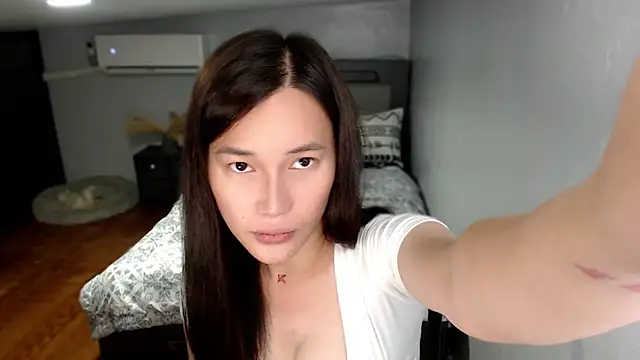 Snapshot of AmazingLuchie chatting on 19, 3, 2026 AmazingLuchie online show from 19, 3, 2026