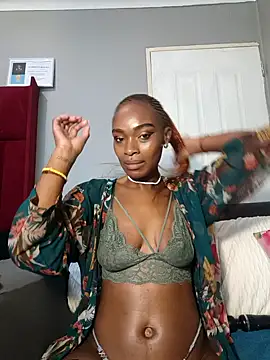 Snapshot of HoneyDropsX chatting on 7, 3, 2026 HoneyDropsX online show from 7, 3, 2026