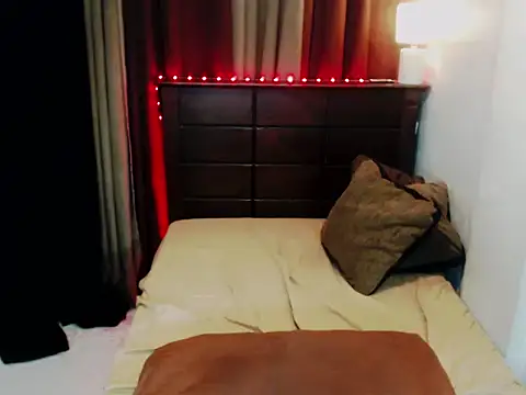 Snapshot of 69HornyDoLL6969 chatting on 4, 10, 2025 69HornyDoLL6969 online show from 4, 10, 2025