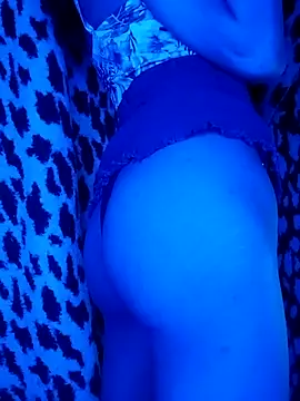 Snapshot of KatyNasty chatting on 29, 9, 2025 KatyNasty online show from 29, 9, 2025