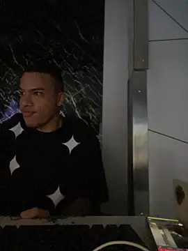 Snapshot of BestMasterForYou chatting on 2, 10, 2025 BestMasterForYou online show from 2, 10, 2025