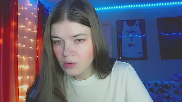 Snapshot of Klementa chatting on 19, 10, 2025 Klementa online show from 19, 10, 2025